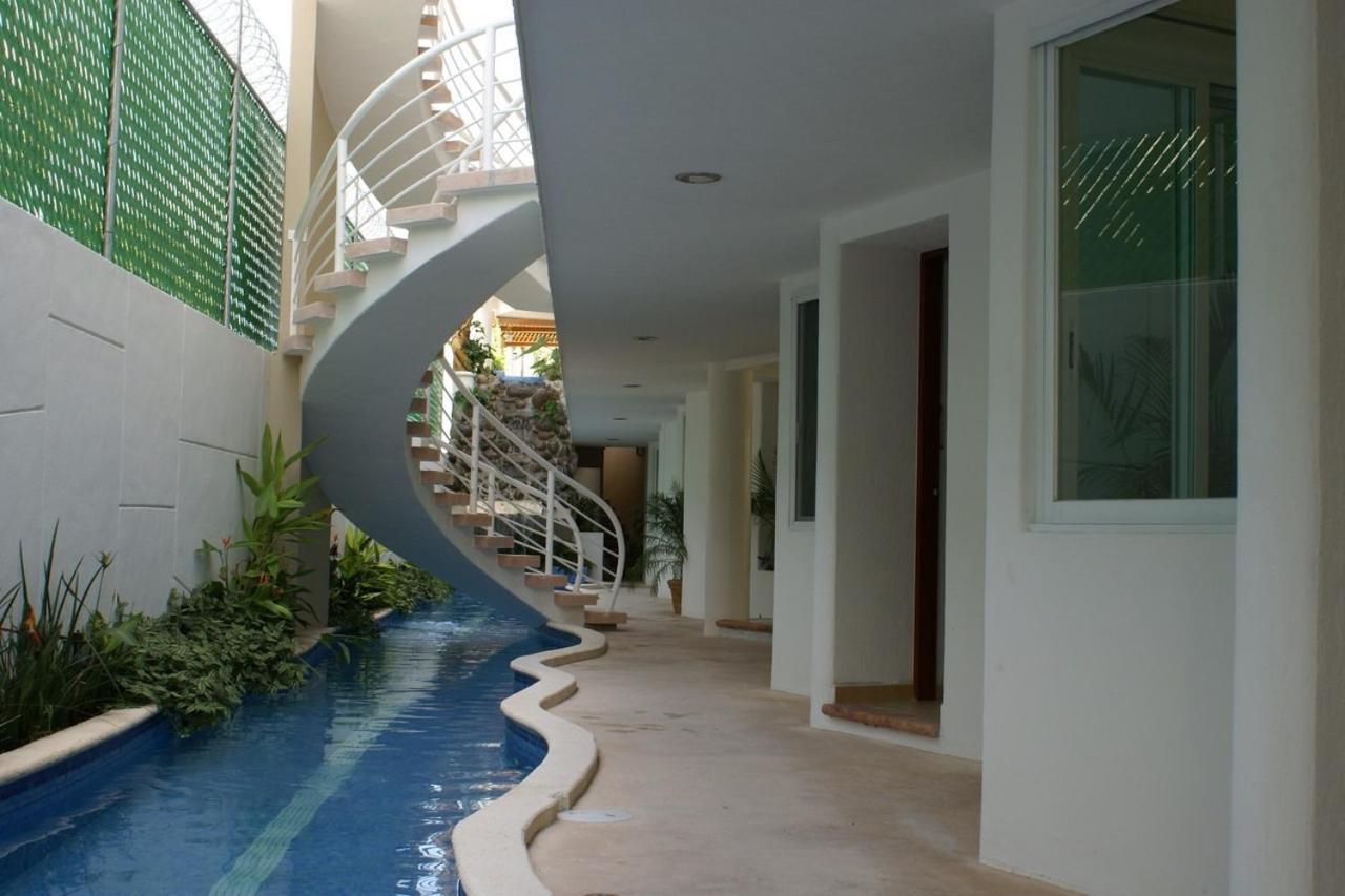 Suites Riviera Cancún Esterno foto