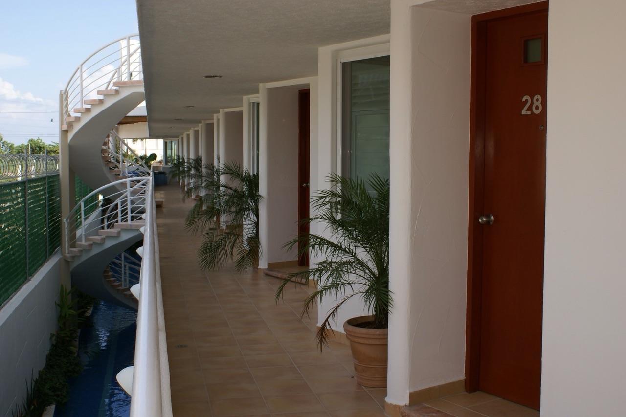 Suites Riviera Cancún Esterno foto